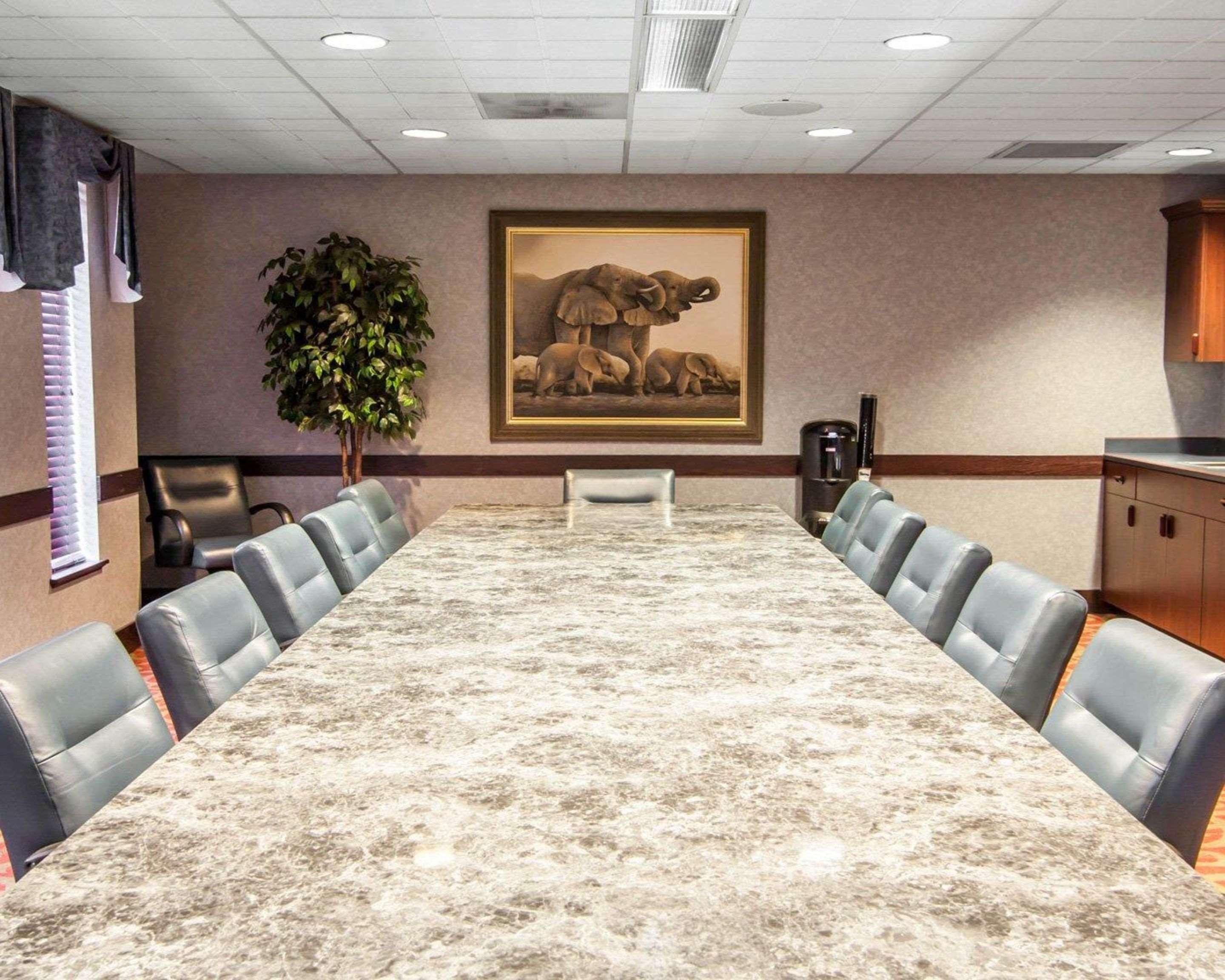 Hotel Best Western Premier Salem 3*